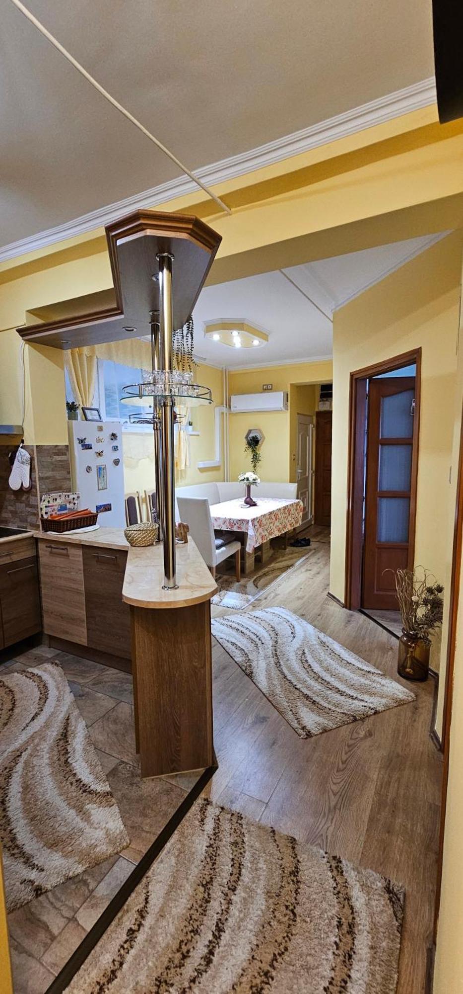 Anna Gyoengye Apartman Debrecen Eksteriør bilde